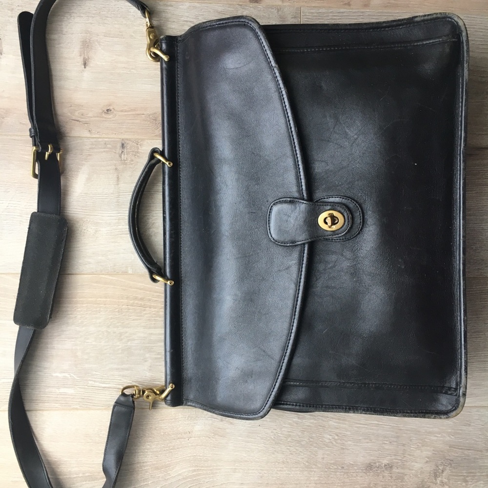 Vintage large leather crossbody